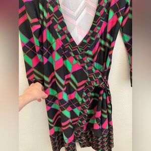Funky & Geometric Vintage Diane Avon Furstenberh wrap dress